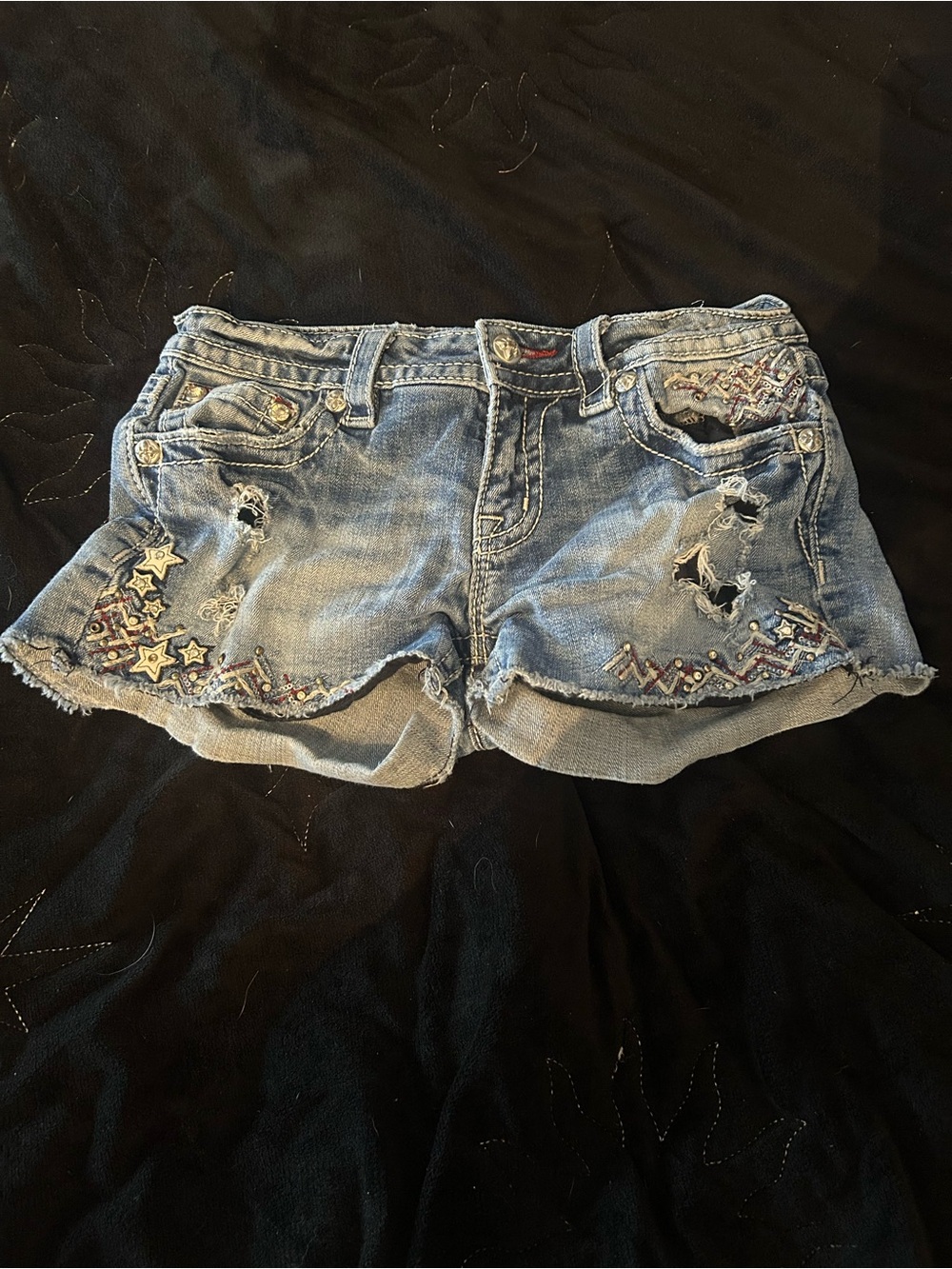 Miss Me Distressed Star Shorts